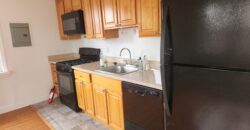 Spacious 2 bedroom 1 bath Cottage House in Elkins Park