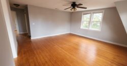 Spacious 2 bedroom 1 bath Cottage House in Elkins Park