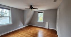 Spacious 2 bedroom 1 bath Cottage House in Elkins Park