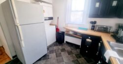 Rockladge – Large 1BR Great Location, Renovated